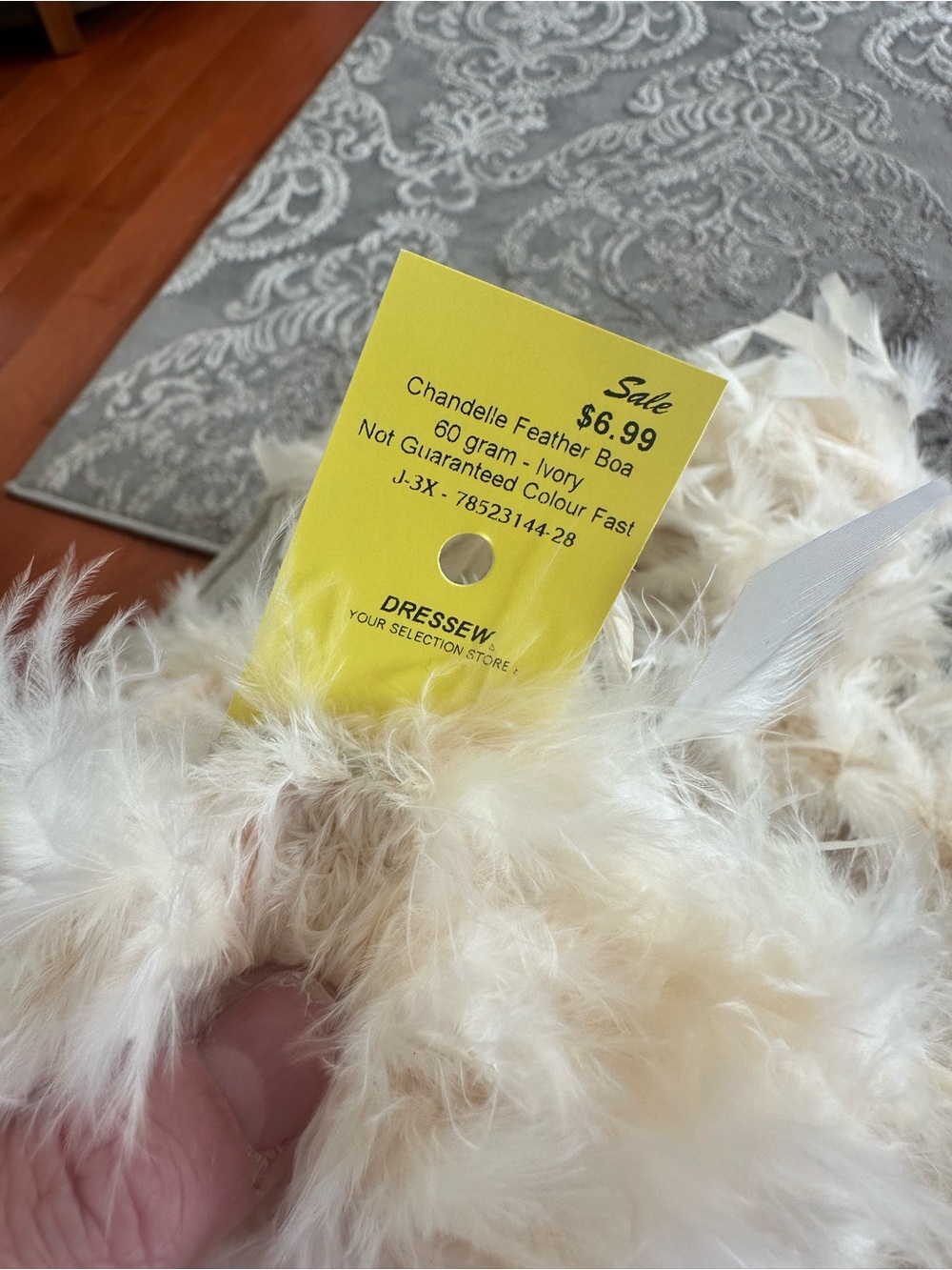 Chandelle Ivory Feather Boa